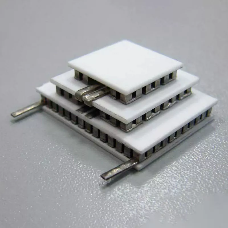 Cad iad Fuaraitheoirí Teirmleicteacha Ceithre Chéim agus Conas a Oibríonn siad?